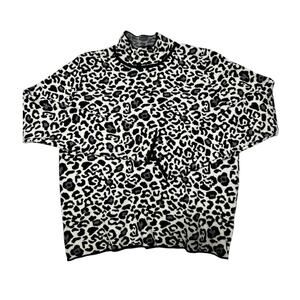 Renijar White Black Turtle Neck Leopard Print Sweater Size Small